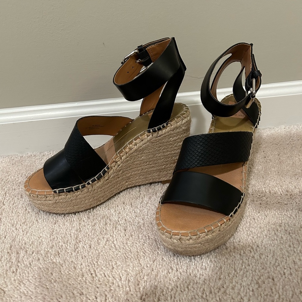 DV by Dolce Vita Wedges